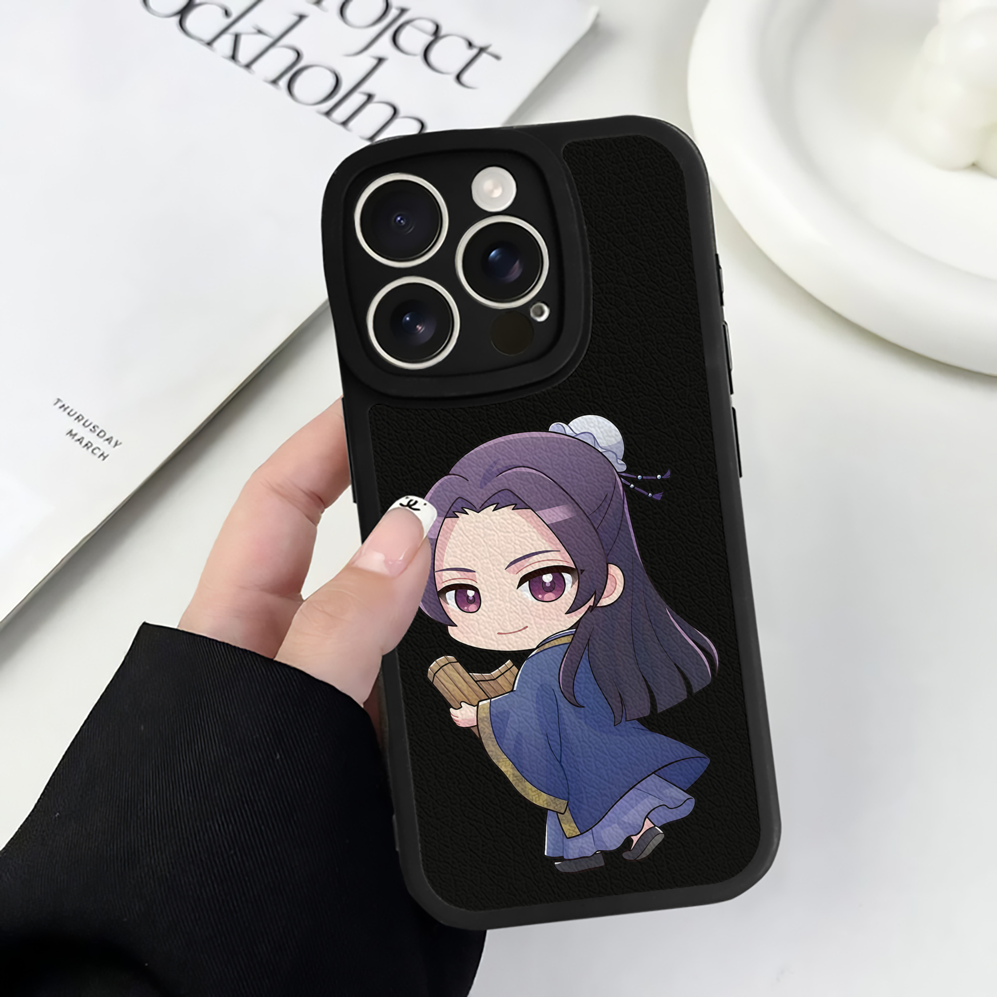薬屋のひとりごと The Apothecary Diaries 【iPhone 16シリーズ対応】シリコンスマホケース（レザー調） 材質：シリコン